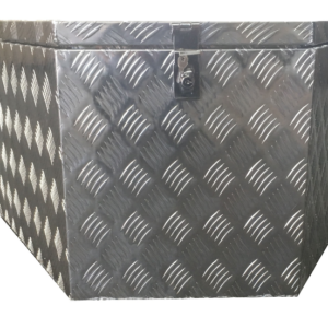 VERKFÆRAKASSI ÁL KASSI Á BEISLI